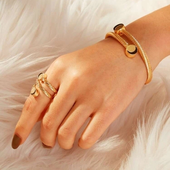 Gold‎ Minimalist Cuff Bangle & Wrap Ring - Picture 1 of 3